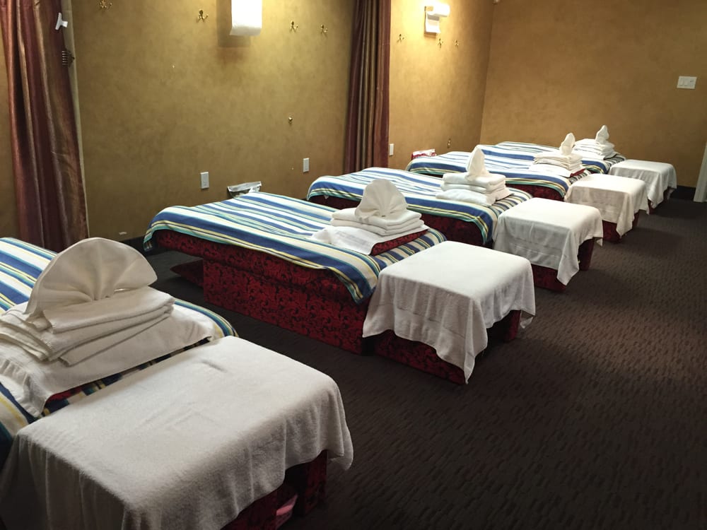 HEALTHY LAND FOOT SPA with photos Updated August 2024 10 Photos