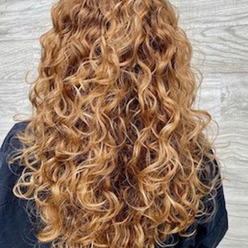 Bree Does Your Hair - Hair Stylists Near Me - Torrance, California Bree Does Your Hair - Hair Stylists Near Me - Torrance, California