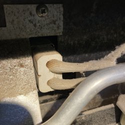 Conner's Appliance - Part they claimed to replace and charged for.