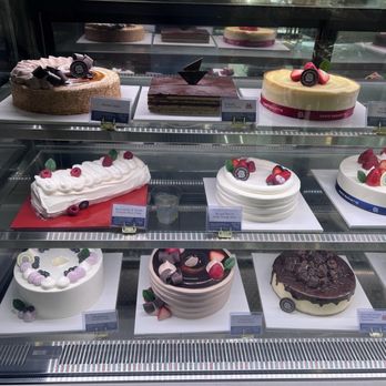 Paris Baguette - Bakeries Near Me - Webster, Texas