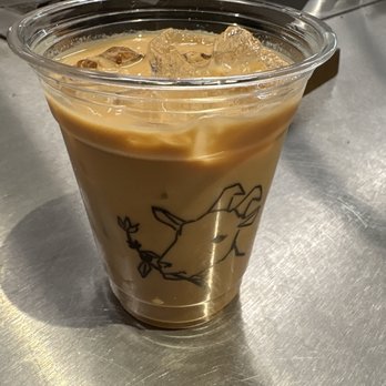 La Cabra - Iced cardamom latte - Coffee & Tea Near Me - New York, New York La Cabra - Iced cardamom latte - Coffee & Tea Near Me - New York, New York