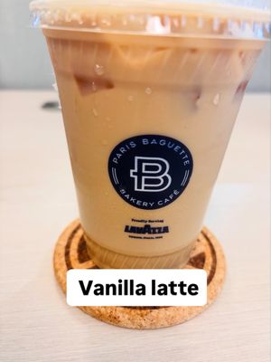 Paris Baguette by null