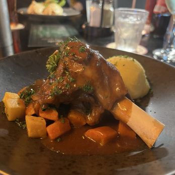The Laurels - Lamb shank 10/10 - Pubs Near Me - Killarney, Kentucky The Laurels - Lamb shank 10/10 - Pubs Near Me - Killarney, Kentucky