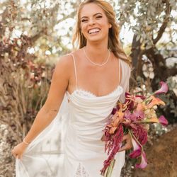 Maui Makeup Artistry - Beautiful bride