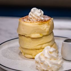 Fufu Pancake Cafe - Sweet Souffle Pancake