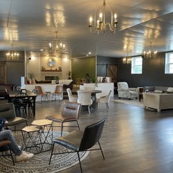 3 Arrows Coffee Company - Inside