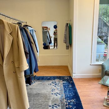 B Street Studio - Perfume Near Me - Washington, DC, District of Columbia