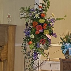 Kathy's Flowers & Gifts - Actual arrangement