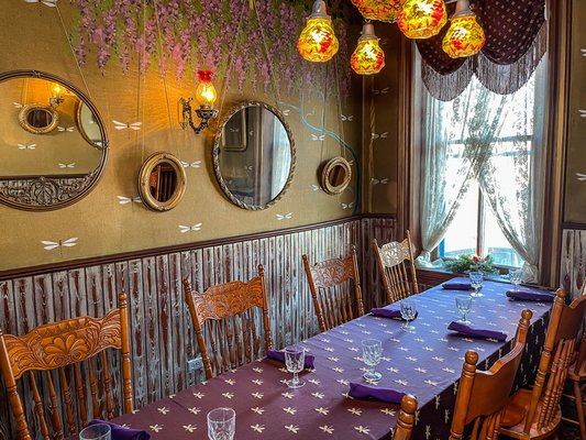 Bube's Brewery by null