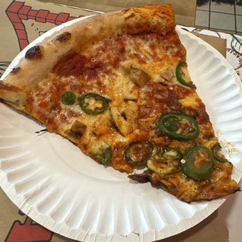 Pizza Gallery - Jalapeno and chicken slice. Super tasty. They use fresh ingredients including jalapeno which is extra special. - Pizza Near Me - Emeryville, California Pizza Gallery - Jalapeno and chicken slice. Super tasty. They use fresh ingredients including jalapeno which is extra special. - Pizza Near Me - Emeryville, California