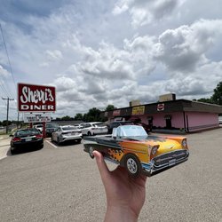 Sherri's Diner - Front view with my kid's meal box car I just had to have!