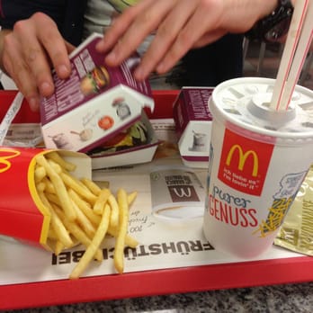 McDonald's - Fast Food Near Me - Berlin, BE