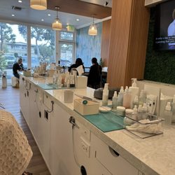 Facialworks - Each station for your facial