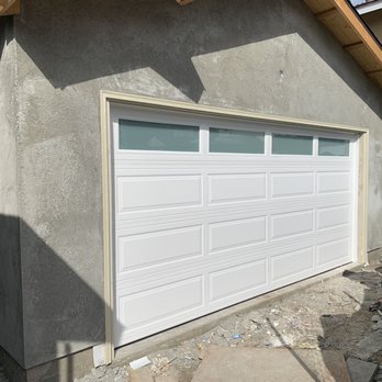 Jessy Garage Doors - Garage Door Services Near Me - Maywood, California