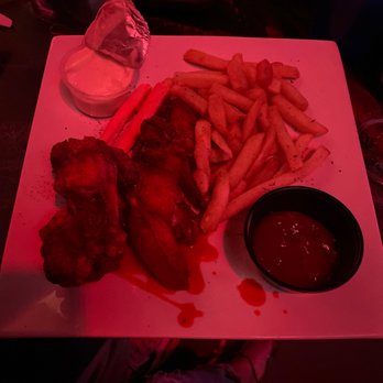 592 Lounge & Restaurant - Wings an french fries - Lounges Near Me - Stonecrest, Georgia 592 Lounge & Restaurant - Wings an french fries - Lounges Near Me - Stonecrest, Georgia