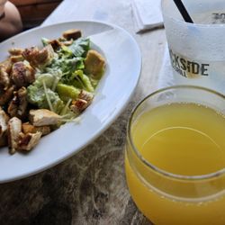 Lockside Bar and Grill - Ceasar salad with chicken