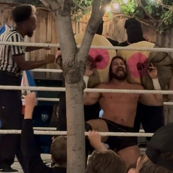 Drake’s Dealership - Hoodslam wrestling at Drakes - Breweries Near Me - Oakland, California