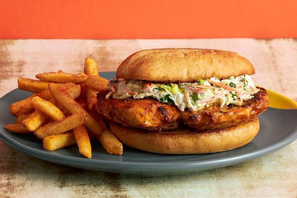 Nando's PERi-PERi by null