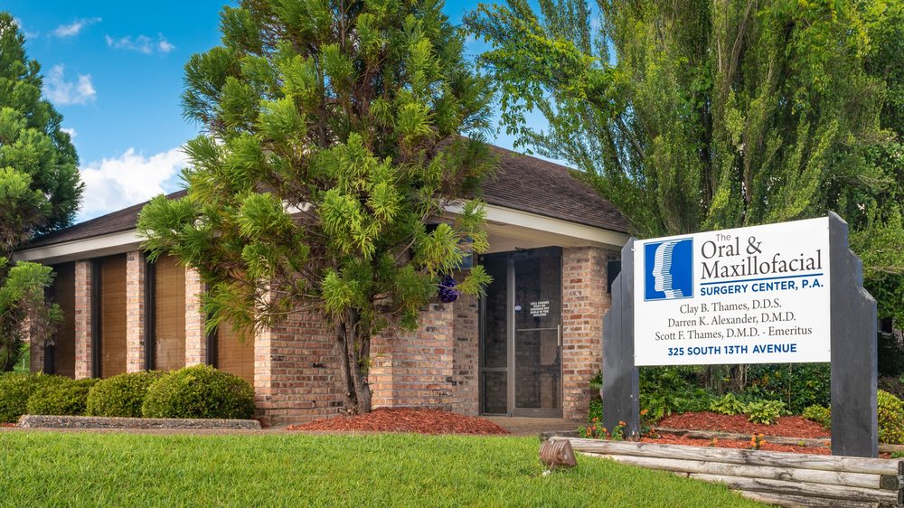 THE ORAL & MAXILLOFACIAL SURGERY CENTER LAUREL 325 S 13th Ave