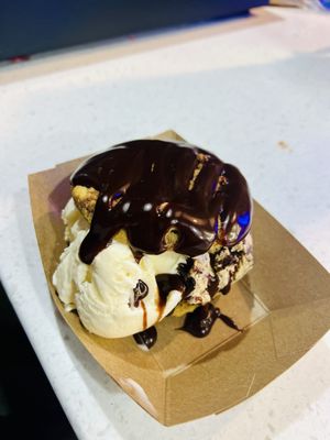The Baked Bear by null