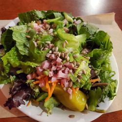 Round Table Pizza - Salad
