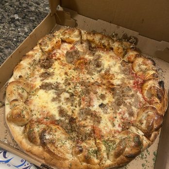 Granfanallys - a pizza in a box - Pizza Near Me - Salem, New Hampshire