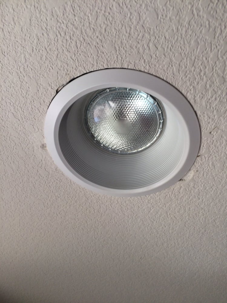 Slide of BR Roofing and Restoration, Inc