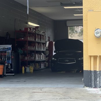 Costa Oil - Oil Change Stations Near Me - Tampa Bay, Florida