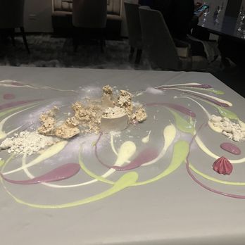 Alinea - Paint - New American Near Me - Chicago, Illinois