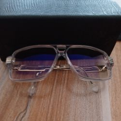 Estudillo Plaza Optometry - Look at these fly eyes