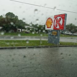 Shell Gasoline & Food Mart
