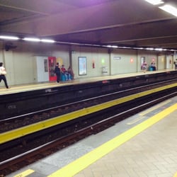 Estação de Metrô São Cristóvão - Estação São Cristóvão do metrô (linha 2)