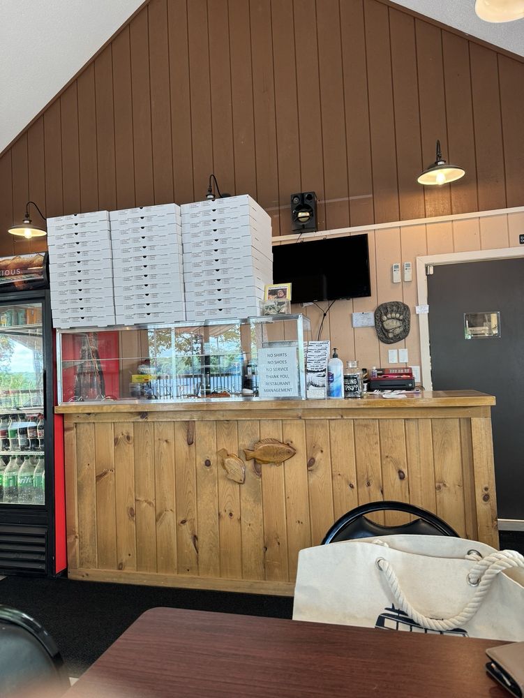 Jimmy's Lakeside Pizza Logo