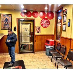 J.B. Alberto's Pizza - J.B. Alberto's Pizza @ 1326 W Morse Ave, Chicago, IL .Pizza Pastas Italian Beef Chicken Fish Sandwiches Burgers Salads.Nice Service Cool!