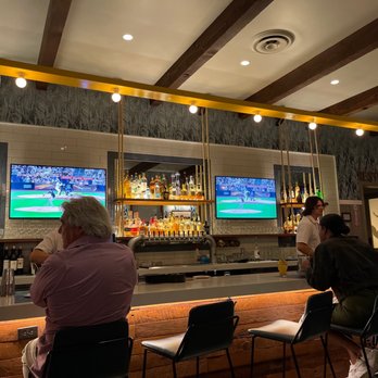 Bluewater Grill Seafood Restaurant & Market Carlsbad - Bar area! - Seafood Near Me - Carlsbad, California