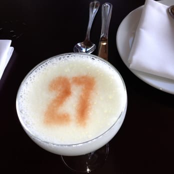 Puerto 27 Peruvian Kitchen & Pisco Bar - A perfect cocktail! - Peruvian Near Me - Pacifica, California