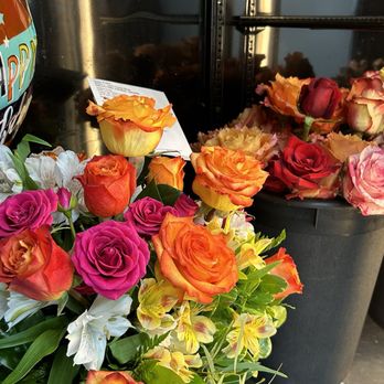 Lea's Flower Shop - Flowers - Florists Near Me - Laurel, Maryland