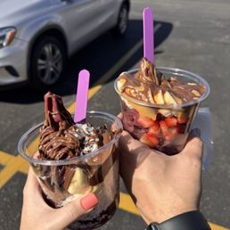 Acai bowls Acai bowls