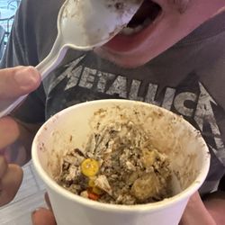Rollies - Pb and chocolate Oreo