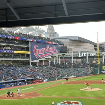 Progressive Field - Stadiums & Arenas Near Me - Cleveland, Ohio Progressive Field - Stadiums & Arenas Near Me - Cleveland, Ohio
