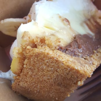 Honeypie Cafe - Banana chocolate pie...with fresh bananas! - New American Near Me - Milwaukee, Wisconsin