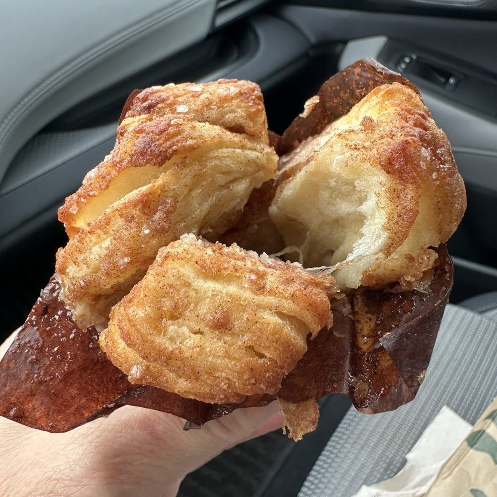 Starbucks - Cinnamon pull apart - Coffee & Tea Near Me - Lakeland, Florida Starbucks - Cinnamon pull apart - Coffee & Tea Near Me - Lakeland, Florida