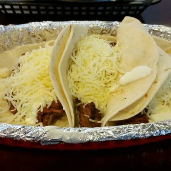El Queso-Fresh Mexican Grill - Steak tacos with cheese and sour cream - Tex-Mex Near Me - Plano, Texas
