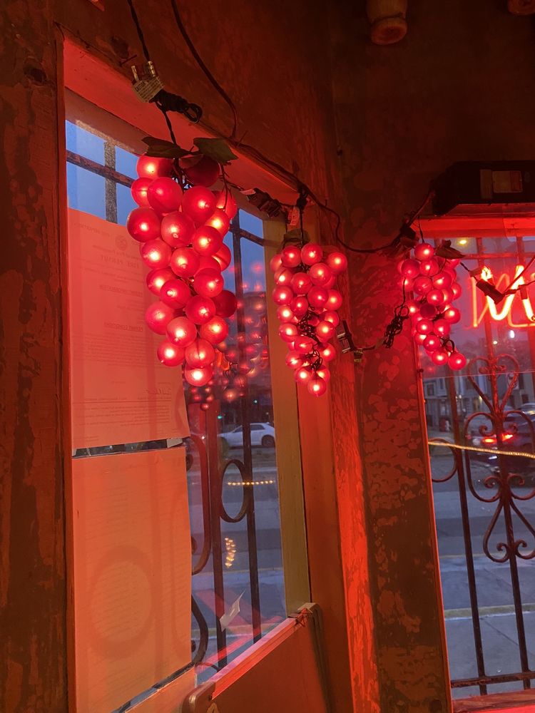 Gaspare's Pizza House & Italian Restaurant
