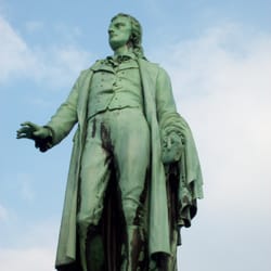 Schiller-Denkmal