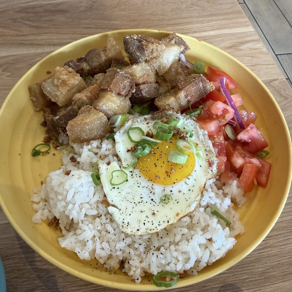 Silog breakfast bowl with lechon kawali / crispy pork belly Silog breakfast bowl with lechon kawali / crispy pork belly
