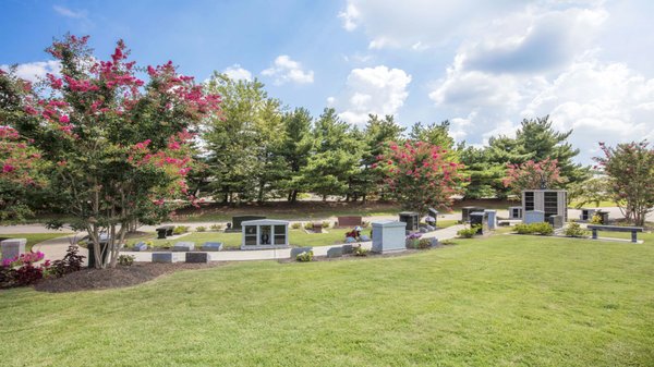 WOODLAWN-ROESCH-PATTON FUNERAL HOME & MEMORIAL PARK - Updated March