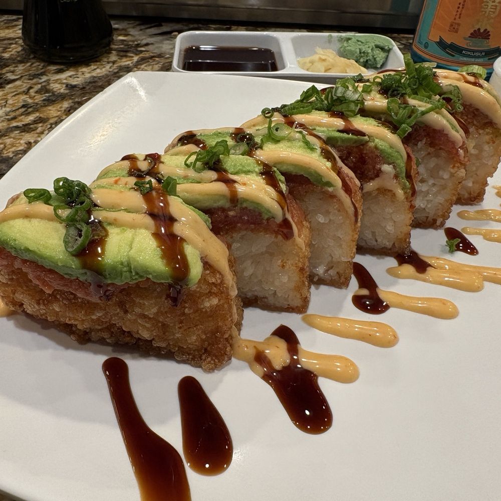 Crispy Rice with spicy tuna