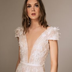 Lace Bridal Couture In The Reading Bridal District