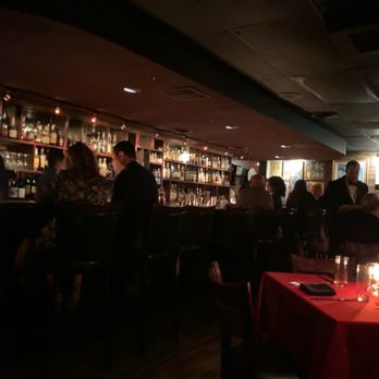 Dear John’s - Crowded bar action - American Near Me - Culver City, California Dear John’s - Crowded bar action - American Near Me - Culver City, California